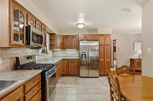 2473 Mae Dr, Hampton, PA 15101 - Photo 16