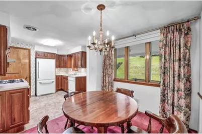 4557 Mapledale Dr, Homestead, PA 15120 - Photo 6