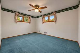 4557 Mapledale Dr, Homestead, PA 15120 - Photo 8