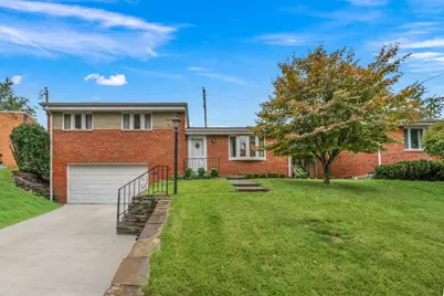 4557 Mapledale Dr, Homestead, PA 15120 - Photo 2