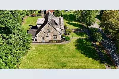 51 Linden Pl, Uniontown, PA 15401 - Photo 6