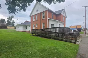 33 N Mercer St, Greenville Boro, PA 16125 - Photo 4