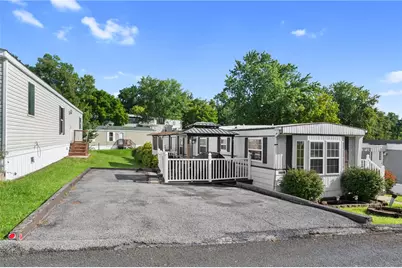 529 Mount Vernon Dr, North Fayette, PA 15126 - Photo 2