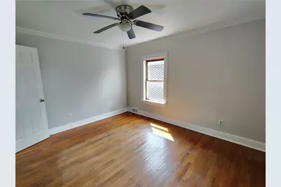 2004 Pioneer Ave, Pittsburgh, PA 15226 - Photo 12