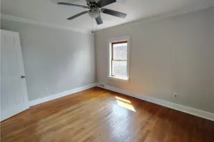 2004 Pioneer Ave, Pittsburgh, PA 15226 - Photo 12
