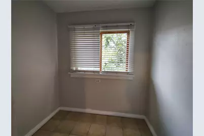 2004 Pioneer Ave, Pittsburgh, PA 15226 - Photo 10