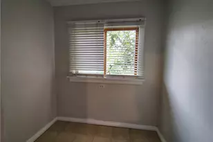 2004 Pioneer Ave, Pittsburgh, PA 15226 - Photo 10