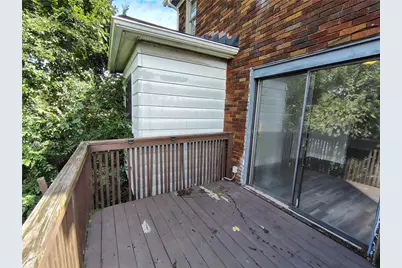 2004 Pioneer Ave, Pittsburgh, PA 15226 - Photo 6