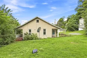 112 Oakland Ave, Johnstown, PA 15902 - Photo 2