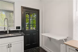 201 Emerson St, Munhall, PA 15120 - Photo 24