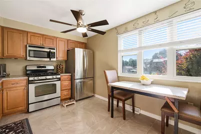 130 Freedom Dr N, Bridgeville, PA 15017 - Photo 8
