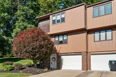 130 Freedom Dr, Bridgeville, PA 15017 - Photo 2
