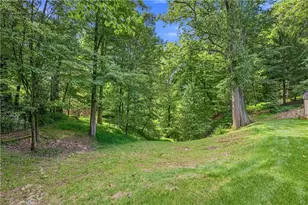 1364 Hillsdale Dr, Monroeville, PA 15146 - Photo 36