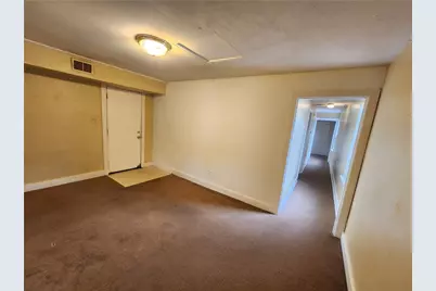 706 Holland St, Vandergrift, PA 15690 - Photo 26