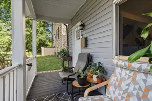 706 Noblestown Rd, Green Tree, PA 15106 - Photo 2