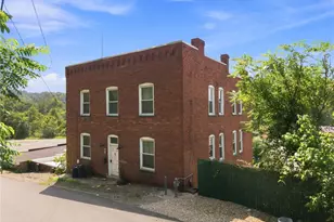 32 Brown St, Brownsville, PA 15417 - Photo 2
