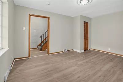 410 Johnston Ave, Pittsburgh, PA 15207 - Photo 10
