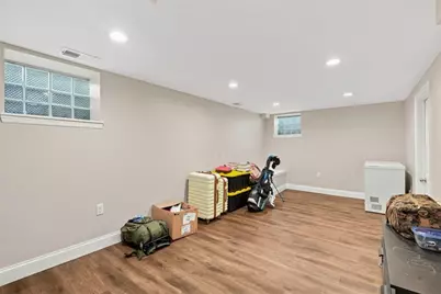 699 Glenrock Dr, Bethel Park, PA 15102 - Photo 26