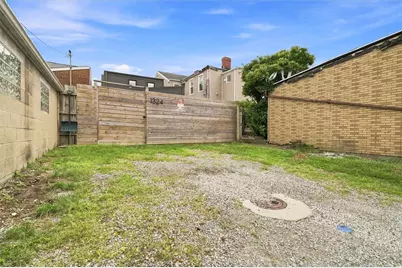 1324 Goettman St, Pittsburgh, PA 15212 - Photo 48