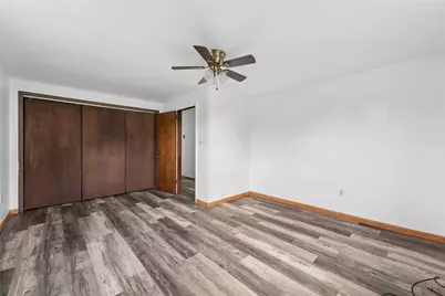 1495 E Beau St, South Strabane, PA 15301 - Photo 10
