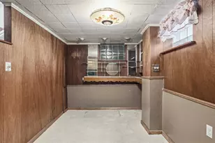 4782 Barone Dr, Pittsburgh, PA 15227 - Photo 10