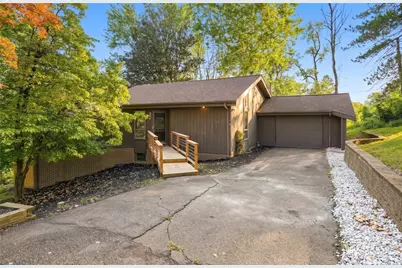 204 Ohioview St, Aliquippa, PA 15001 - Photo 2