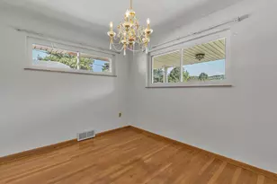 606 Golf Course Rd, Hopewell Township, PA 15001 - Photo 10