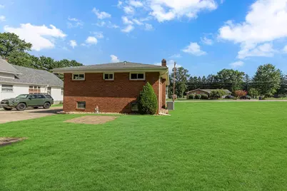 606 Golf Course Rd, Hopewell Township, PA 15001 - Photo 36