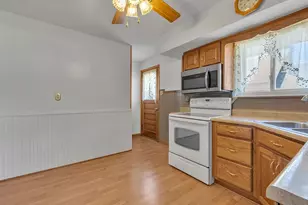 606 Golf Course Rd, Hopewell Township, PA 15001 - Photo 4