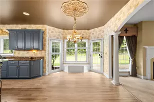 132 Hardwood Dr, Peters Township, PA 15367 - Photo 6