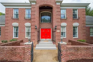 132 Hardwood Dr, Peters Township, PA 15367 - Photo 2