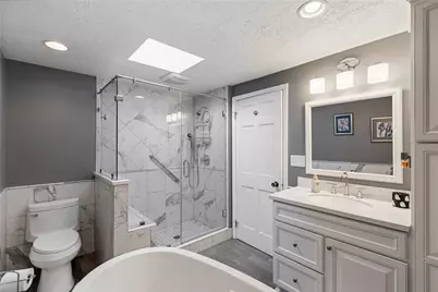 116 Lynn Ann Dr, Pittsburgh, PA 15068 - Photo 24