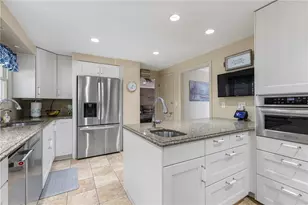 116 Lynn Ann Dr, Pittsburgh, PA 15068 - Photo 14