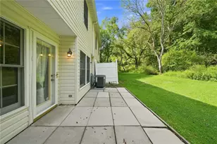 249 Commons Dr, Oakmont, PA 15139 - Photo 30