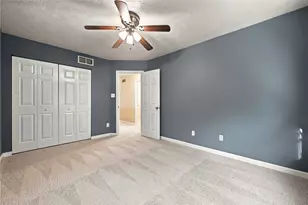 249 Commons Dr, Oakmont, PA 15139 - Photo 24