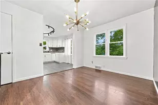 2970 Melvin Dr, Neshannock Township, PA 16105 - Photo 8