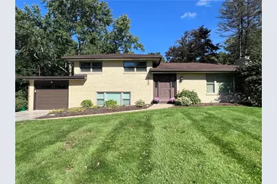 104 Randy Dr, Twp of But SW, PA 16002 - Photo 2