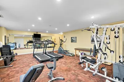 154 N Bellefield Avenue #42, Pittsburgh, PA 15213 - Photo 4