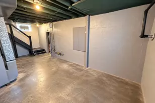 550 Maple St, East Pittsburgh, PA 15112 - Photo 14