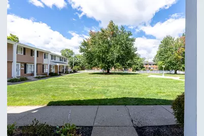 2603 19th St #E, Patterson Township, PA 15010 - Photo 4