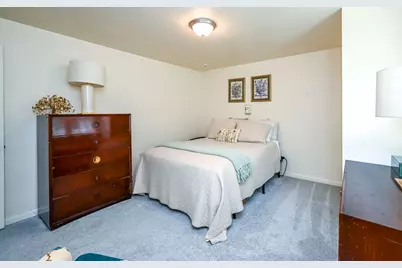 2603 19th St #E, Patterson Township, PA 15010 - Photo 20