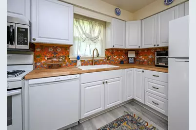 2603 19th St #E, Patterson Township, PA 15010 - Photo 16