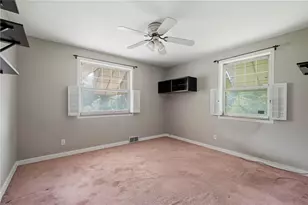 836 Georgia Ave, Pittsburgh, PA 15210 - Photo 12