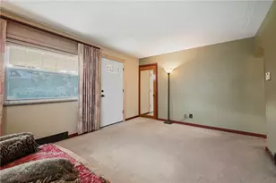 836 Georgia Ave, Pittsburgh, PA 15210 - Photo 4