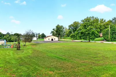1020 Garden Street, Hempfield Township, PA 15601 - Photo 4