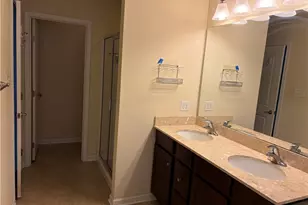 1610 Towervue Dr, Pittsburgh, PA 15227 - Photo 8