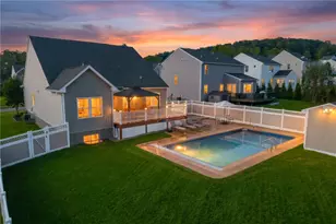 1018 Blackhawk Dr, Middlesex Township, PA 16059 - Photo 2
