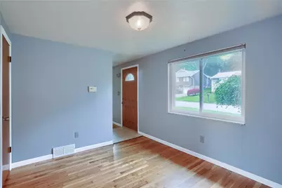 1132 Oblock Rd, Pittsburgh, PA 15239 - Photo 10