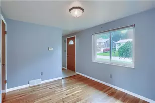 1132 O'Block Rd, Pittsburgh, PA 15239 - Photo 10