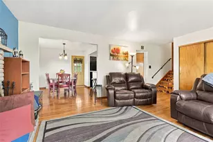 714 Wible Run Rd, Pittsburgh, PA 15209 - Photo 10